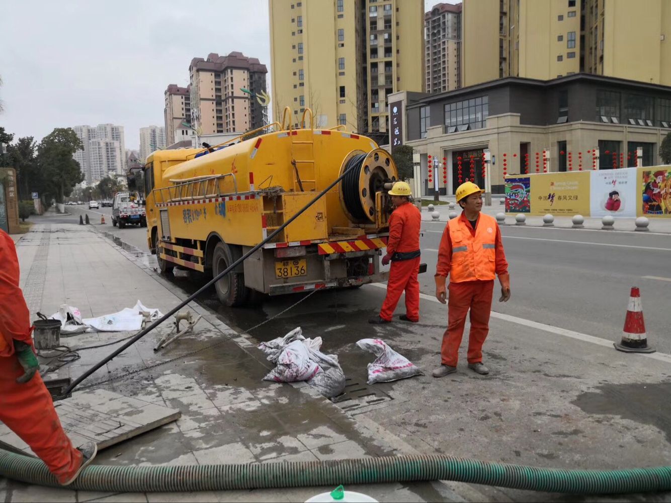 沙湖镇排污管道清淤-管道清洗